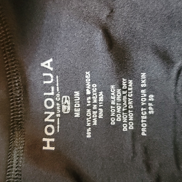 Honolulu Surf Co Sleeveless rash guard size M Great condition - Picture 5 of 5